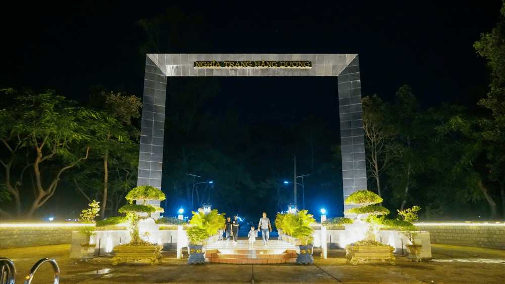 Nghĩa trang Hàng Dương - một điểm đến tâm linh nổi tiếng của Côn Đảo (Nguồn: Báo Lao Động)